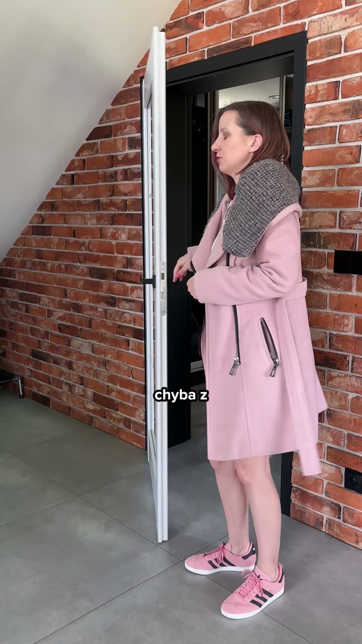 Bliq App Polish video ad
